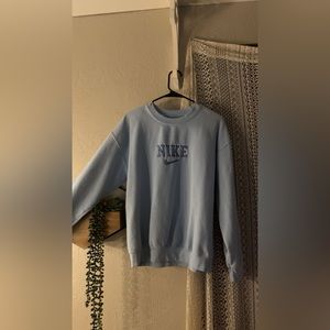 Nike vintage crew neck